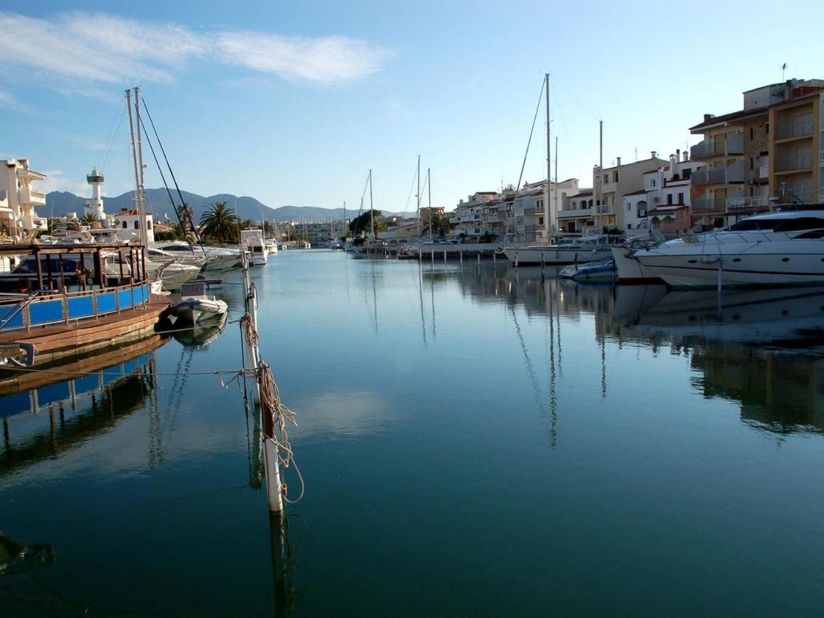 Pierre & Vacances Empuriabrava Marina Exterior foto