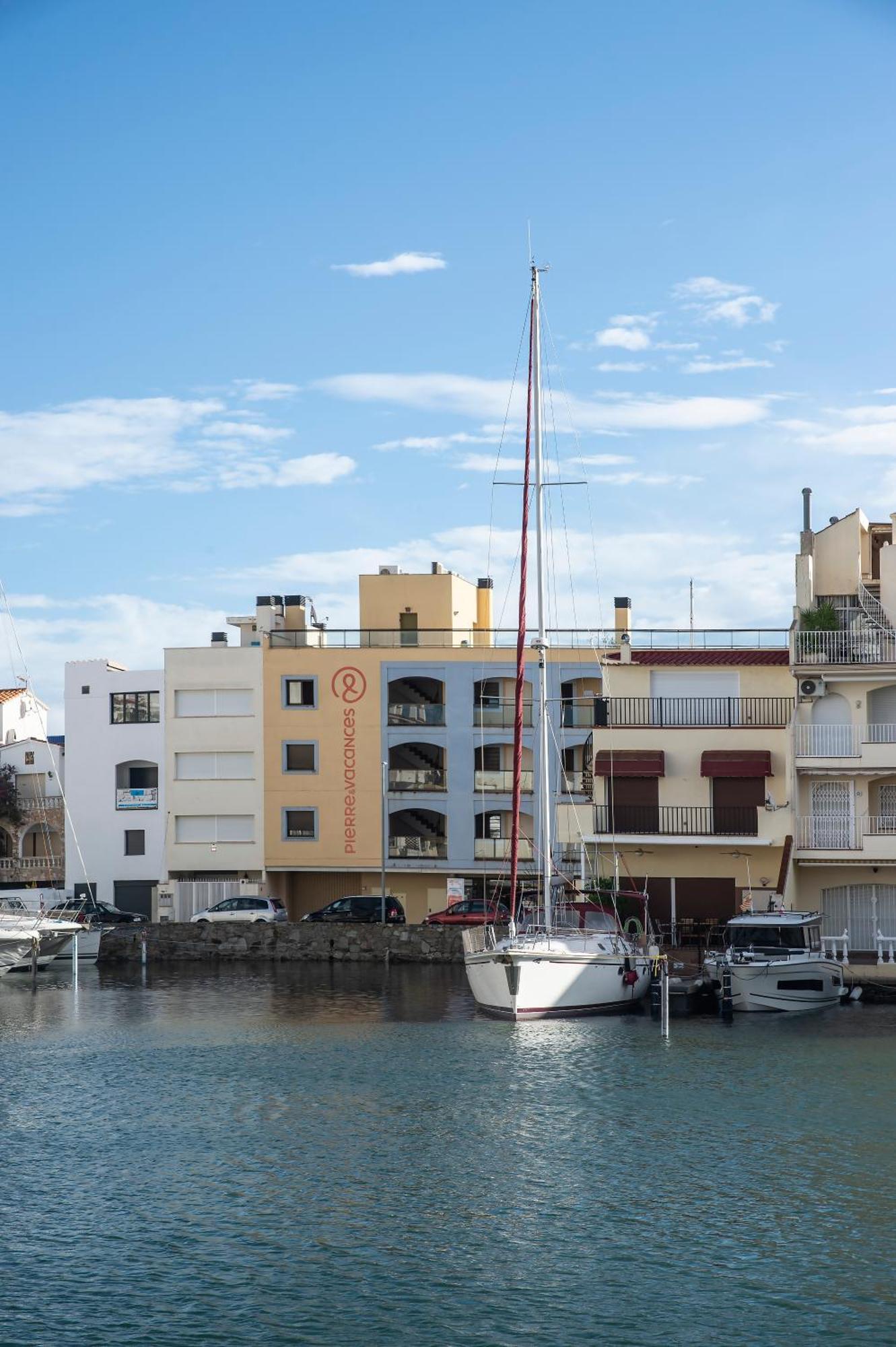 Pierre & Vacances Empuriabrava Marina Exterior foto