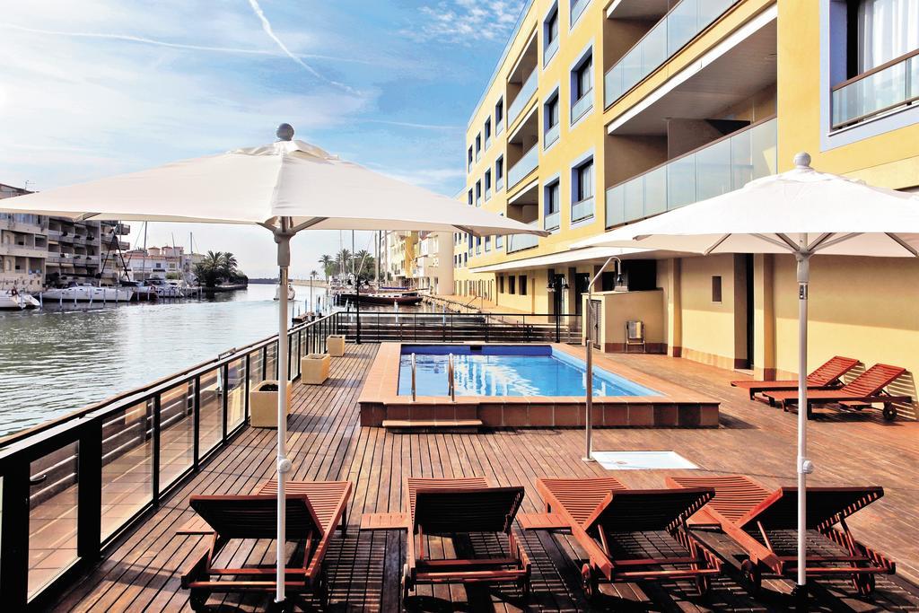 Pierre & Vacances Empuriabrava Marina Exterior foto