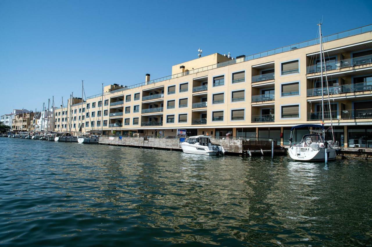 Pierre & Vacances Empuriabrava Marina Exterior foto